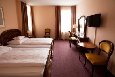 Akciós szálloda Sopron centrumában a Pannonia Hotelben wellness-szolgáltatással - Hotel Pannonia Sopron - Akciós Hotel Pannónia Sopronban wellness szolgáltatással