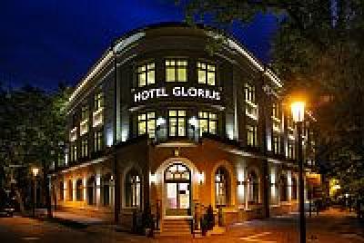 Grand Hotel Glorius 4* Makó Hagymatikum gyógyfürdő belépővel - Grand Hotel Glorius**** Makó - akciós csomagok félpanzióval és gyógyfürdő belépővel