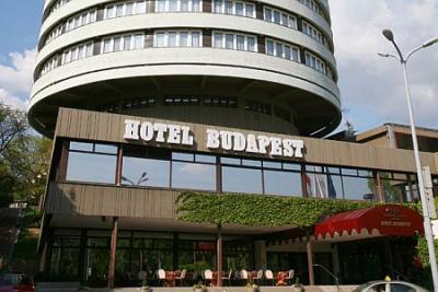 Hotel Budapest**** -  a körpanorámás körszálló Budán a Szilágyi Erzsébet Fasornál - ✔️ Hotel Budapest**** Körszálló - Akciós budai szálloda a Széll Kálmán tér közelében