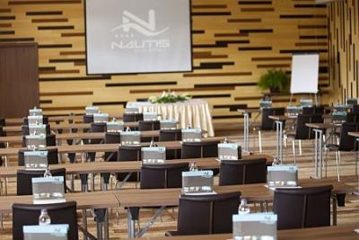 Modern konferenciaterem és rendezvényterem a Velencei-tónál - Vital Hotel Nautis**** Gárdony - Akciós félpanziós Nautis Wellness Hotel Gárdonyban