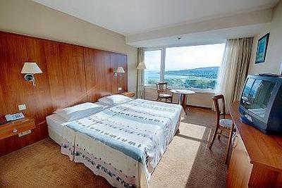 ✔️Hotel Bál Resort 4* elegáns kétágyas szobája - Hunguest Hotel Bál Balatonalmádi ✔️ Akciós wellness Hotel