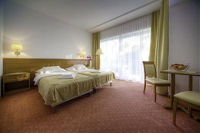 ✔️ Szép 2 ágyas szoba Balatonszárszó Két Korona - ✔️ Két Korona Hotel Balatonszárszó ✔️ Balaton wellness Akció