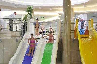 ✔️ Park Inn by Radisson Sárvár, Élménymedence, csúszda - ✔️ Park Inn Sárvár ✔️ Akció full ellátással Park Inn Sárvár!