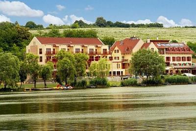 ✔️ Akciós wellness hotel Bánkon panorámával a bánki-tóra - ✔️ Tó Wellness Hotel*** Bánk ✔️ Akció Tó wellness Hotel Bánk